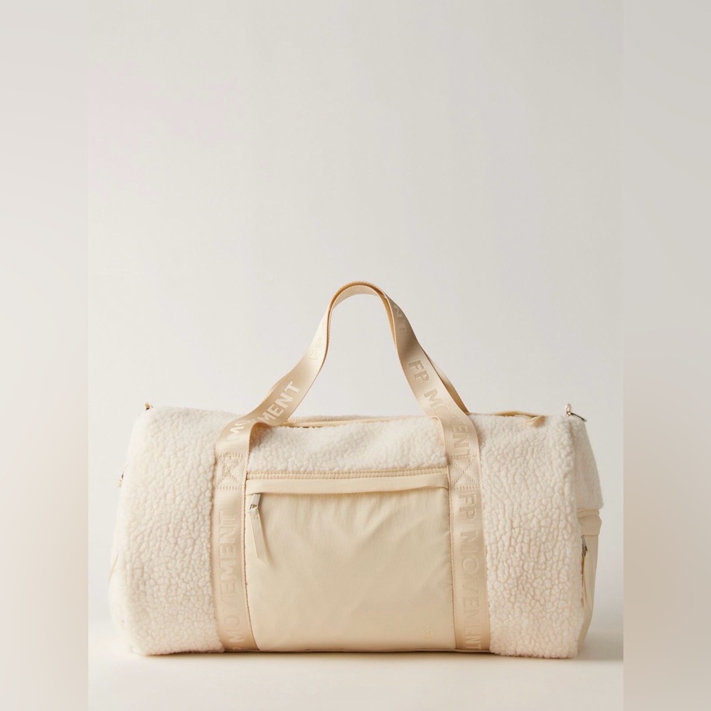 Free People Movement Slopes Sherpa Bag- Whipped Cream NWT $128